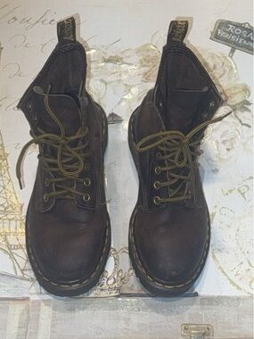 Dr. Martens Doc England MIE Rare Vintage Aztec Crazyhorse 1460 Boots Size 7
